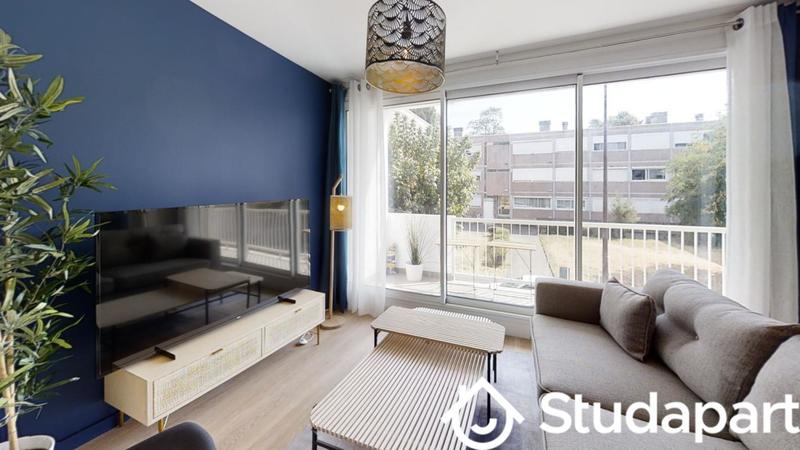 Chambre - 10 m² - 1 pièce