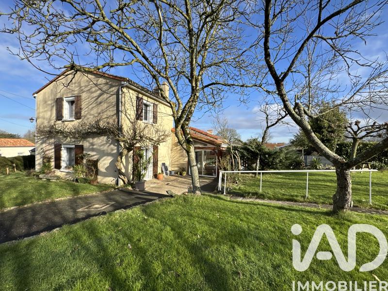 Maison - 120 m² - 4 pièces