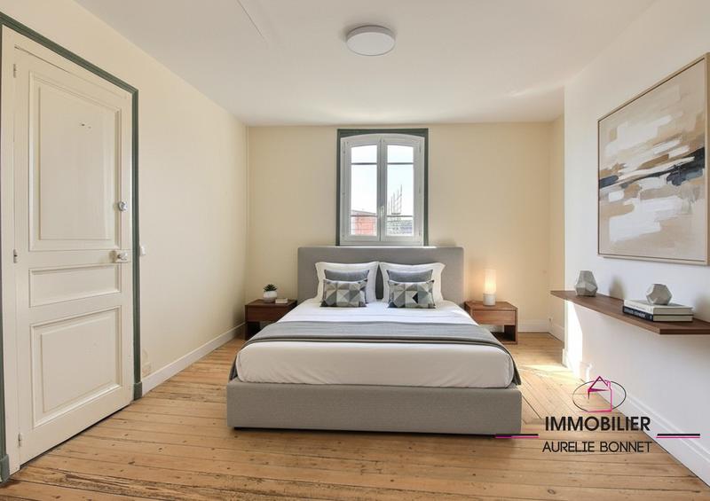 Maison - 180 m² - 7 pièces