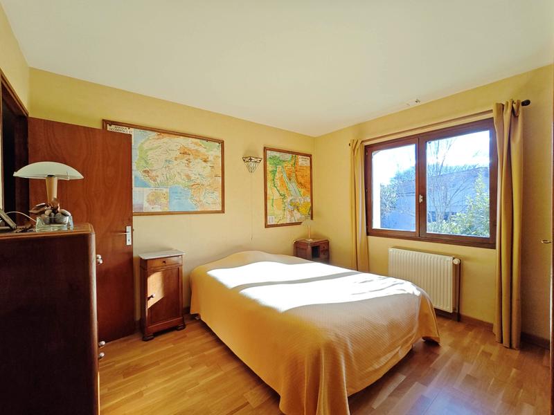 Pavillon - 110 m² - 5 pièces