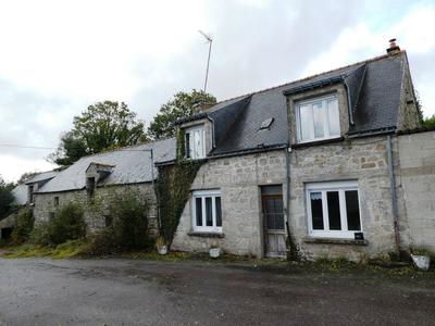 Corps de ferme - 90 m² - 6 pièces