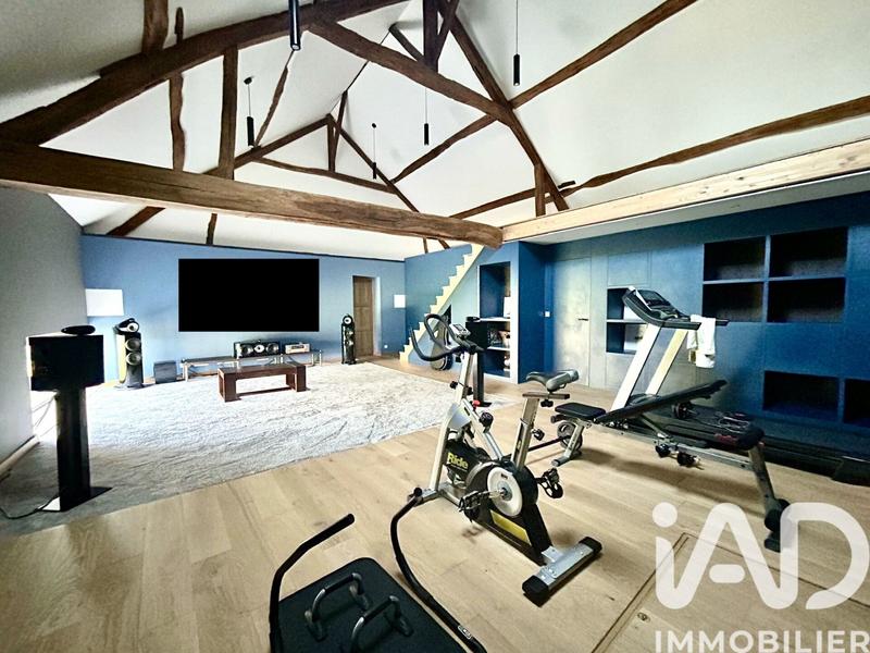 Maison - 354 m² - 12 pièces