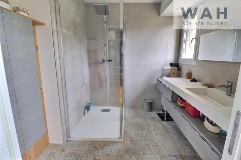 Villa - 143 m² - 4 pièces