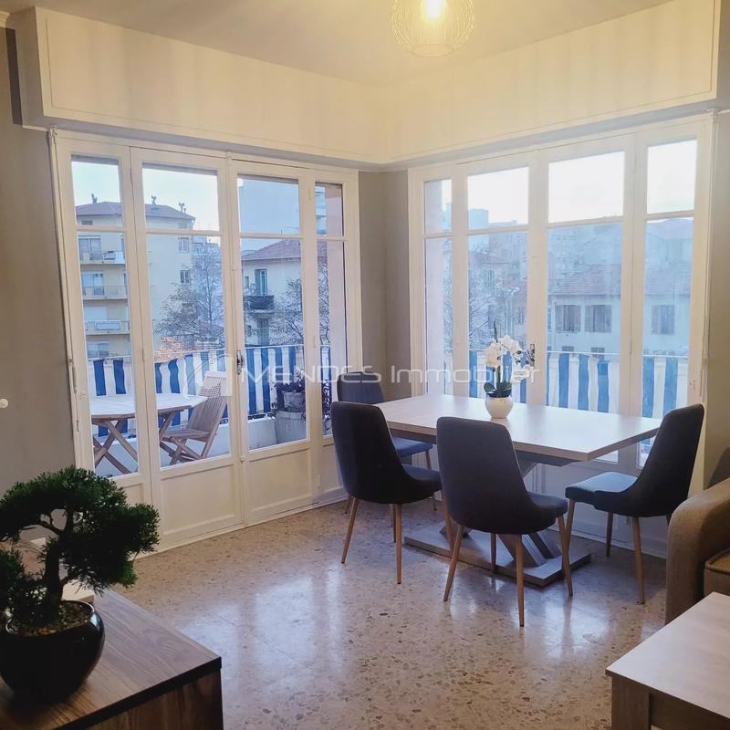 Appartement - 45 m² - 2 pièces