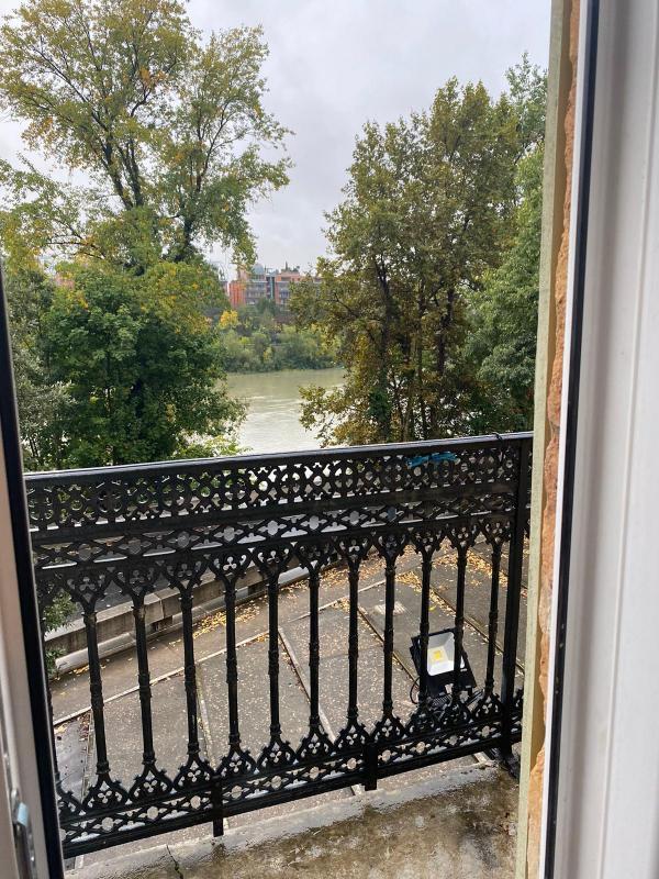 Studio - 73 m² - 1 pièce