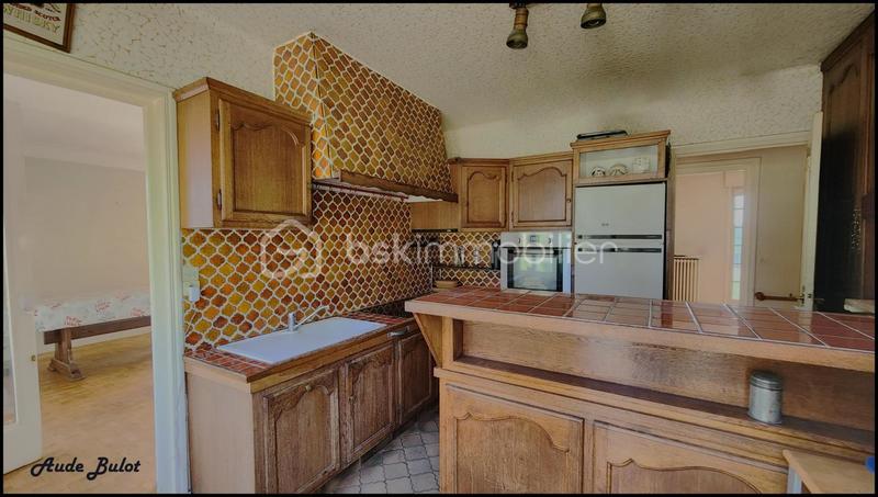 Maison - 165 m² - 8 pièces