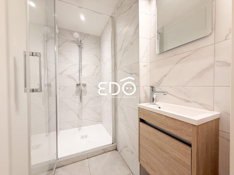 Appartement - 89 m² - 4 pièces