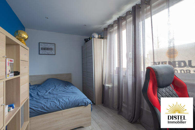 Appartement - 93 m² - 4 pièces