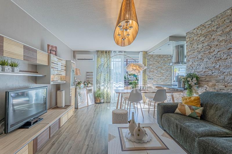 Appartement - 87 m² - 4 pièces