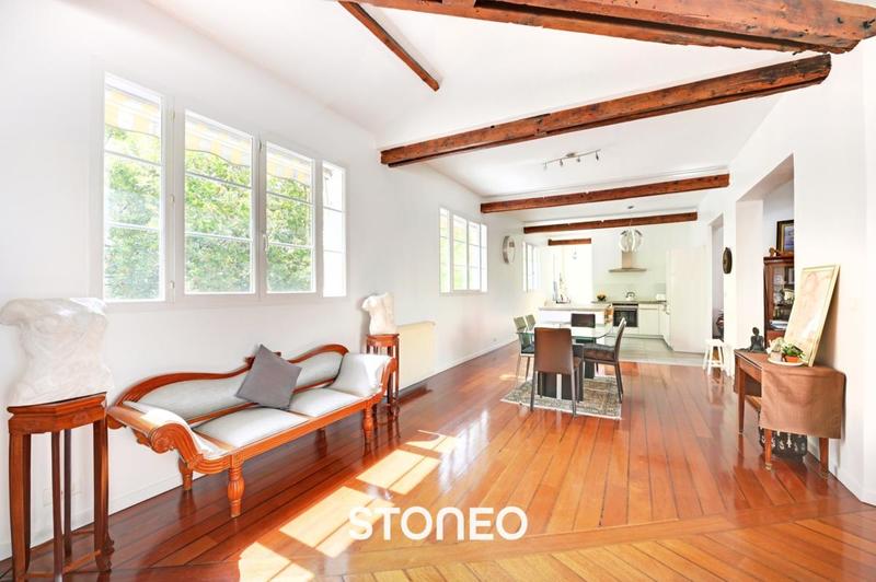 Appartement ancien - 186 m² - 7 pièces