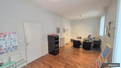 Local d'activité / Entrepôt - 54 m²