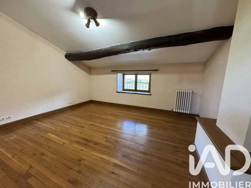 Maison - 198 m² - 9 pièces