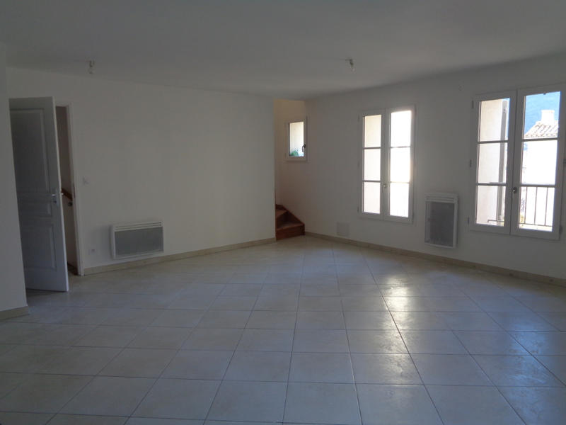 Appartement - 77 m² - 3 pièces