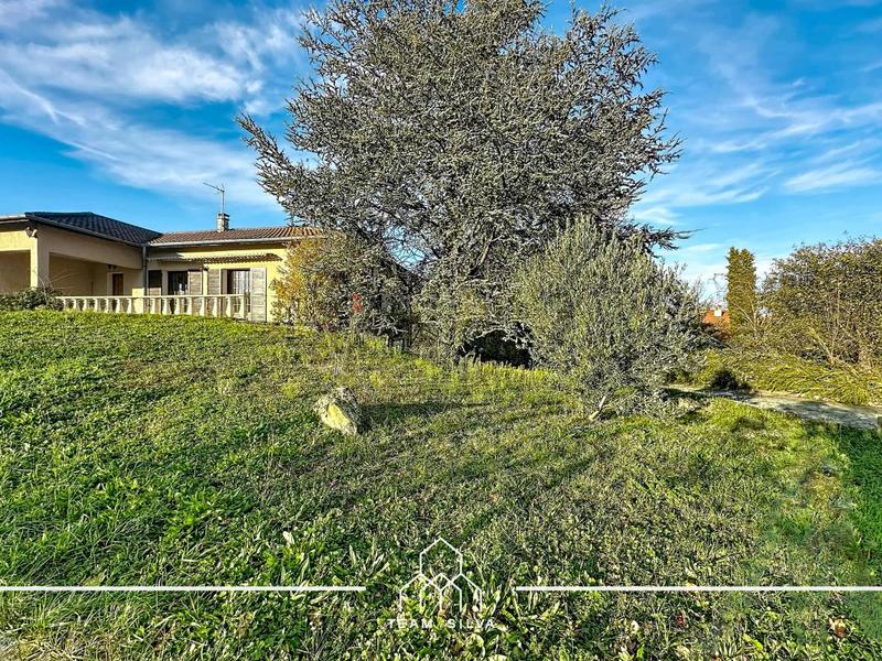 Maison - 105 m² - 4 pièces