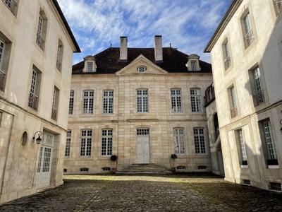 Appartement - 89 m² - 3 pièces