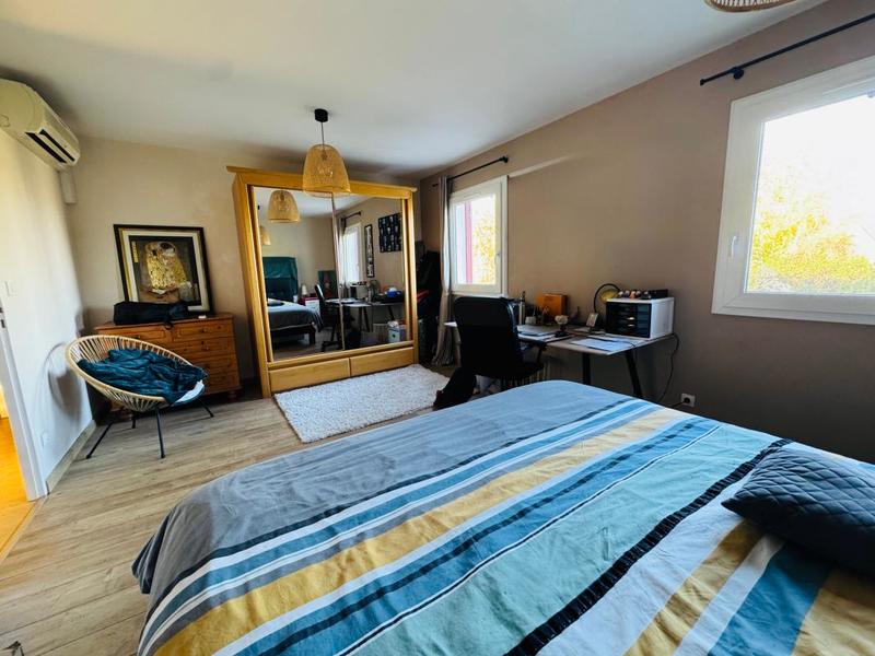 Maison - 178 m² - 6 pièces