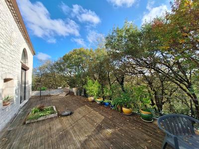 Maison - 425 m² - 11 pièces