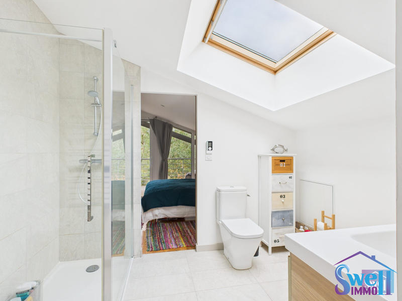 Maison - 122 m² - 4 pièces