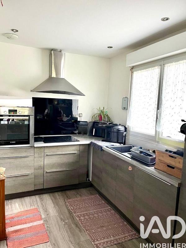 Maison - 91 m² - 5 pièces