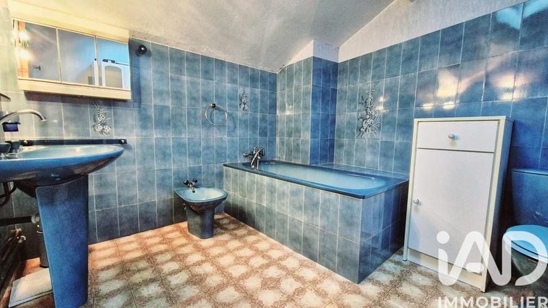 Maison - 196 m² - 5 pièces