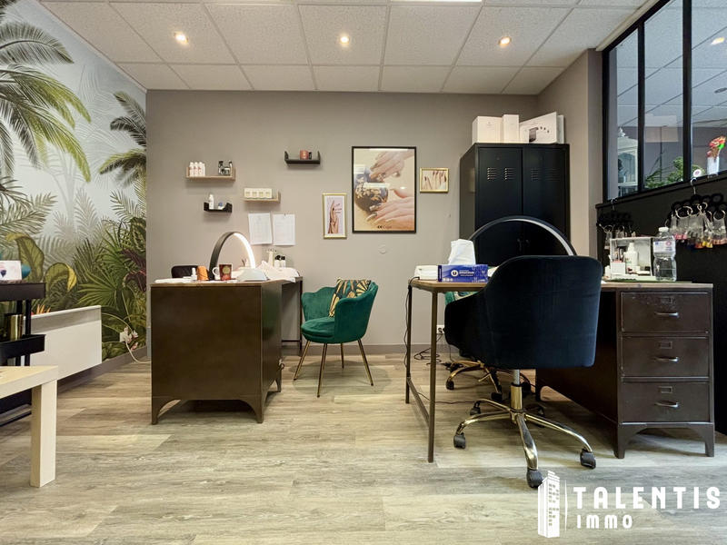 Local d'activités - 69 m²