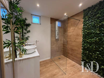 Maison - 111 m² - 4 pièces