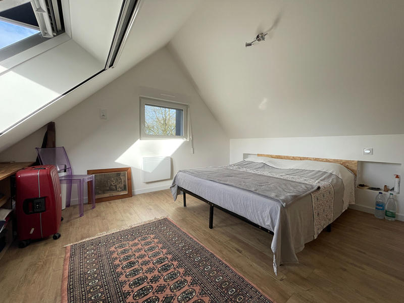 Maison - 104 m² - 4 pièces