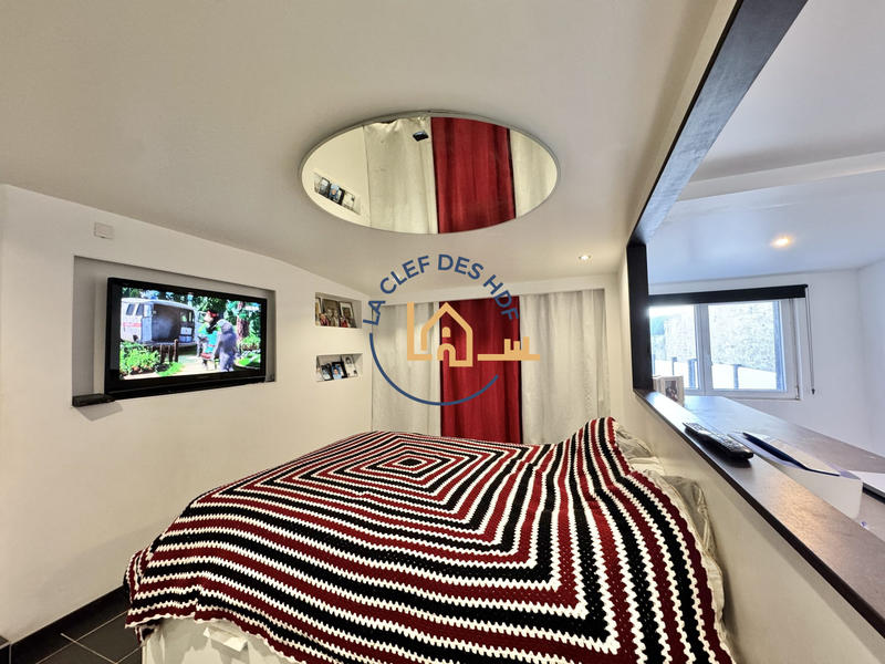 Maison - 137 m² - 7 pièces