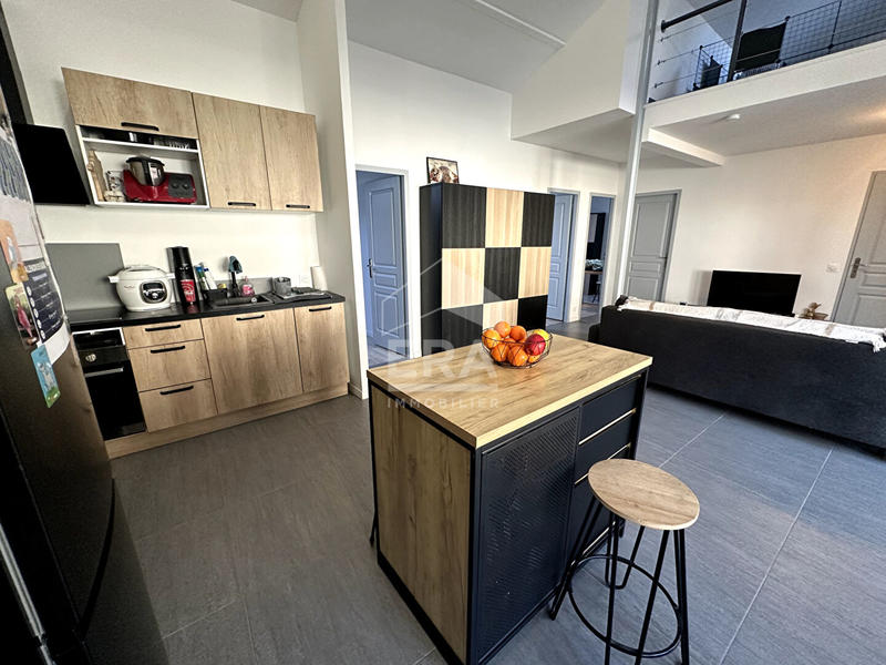 Appartement - 86 m² - 4 pièces