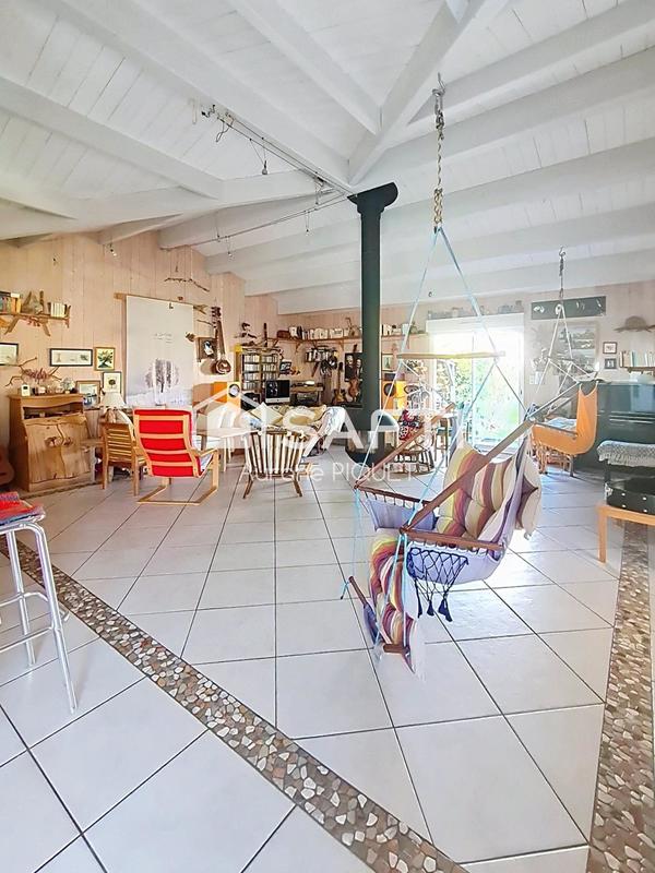 Maison - 150 m² - 4 pièces