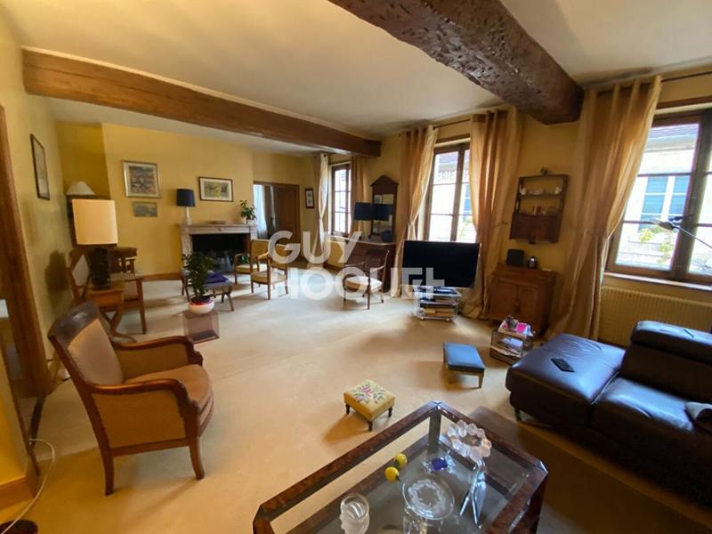 Immeuble - 740 m² - 15 pièces