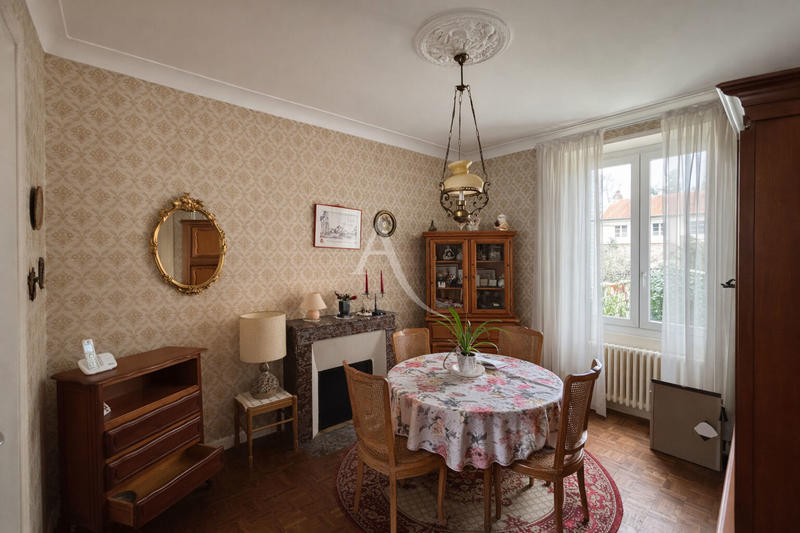 Maison - 80 m² - 4 pièces