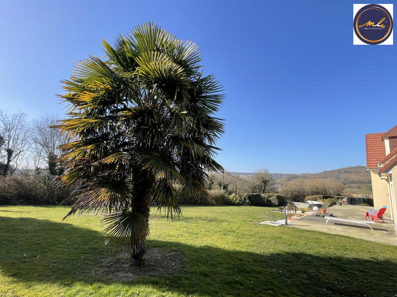 Maison traditionnelle - 147 m² - 7 pièces