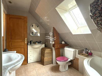 Maison - 103 m² - 5 pièces