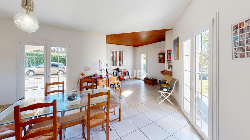 Maison - 169 m² - 5 pièces