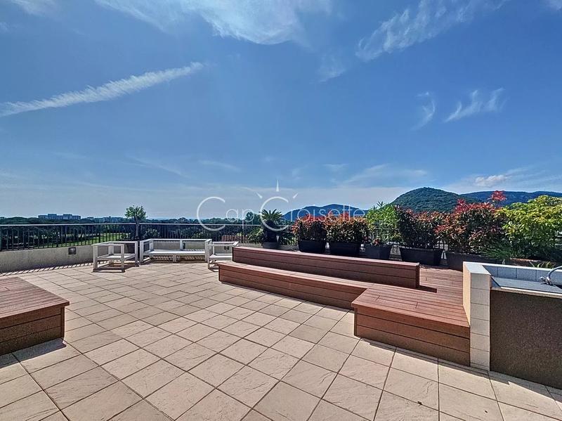 Appartement - 132 m² - 4 pièces