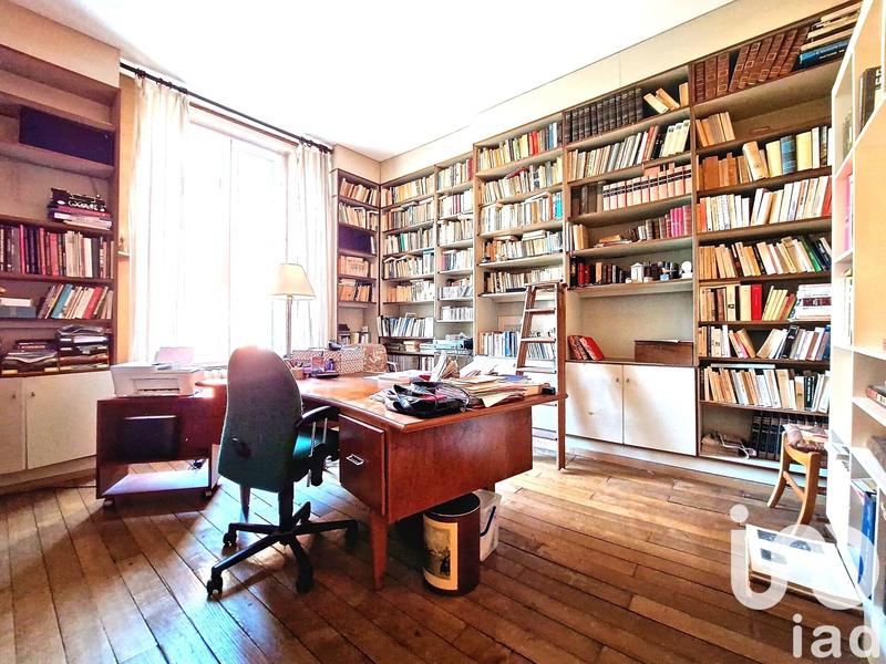 Maison de ville - 260 m² - 11 pièces