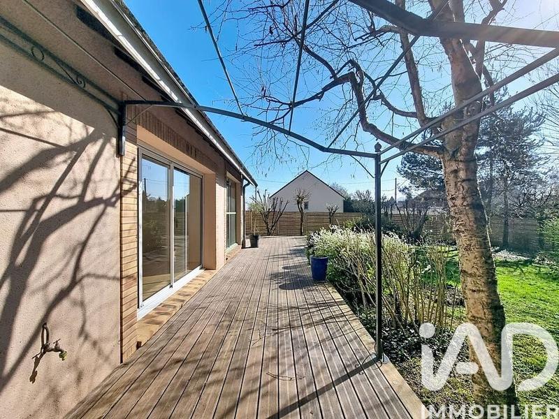 Maison - 186 m² - 7 pièces