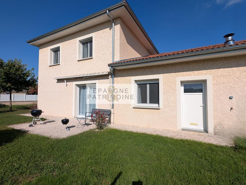 Maison - 111 m² - 5 pièces