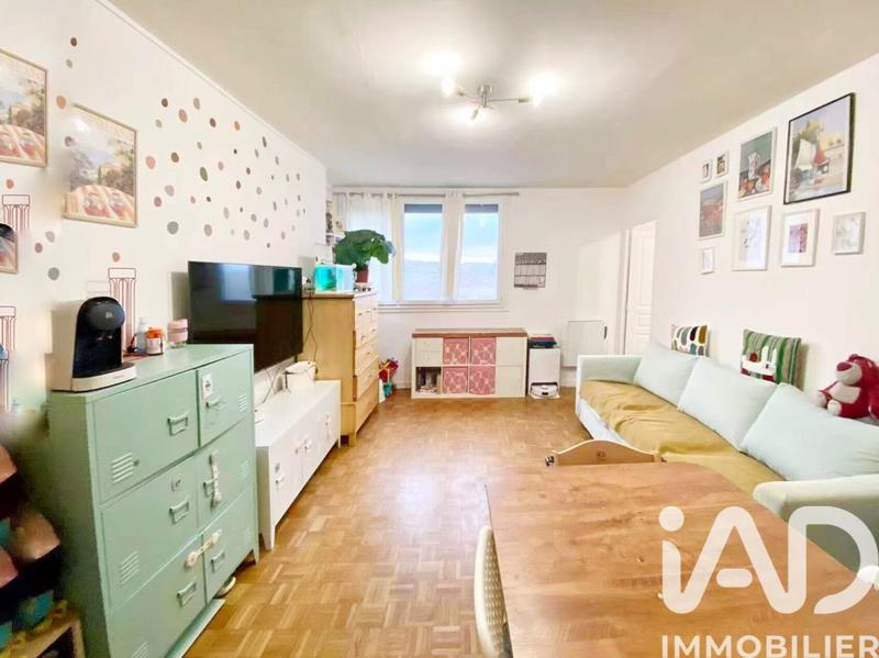 Appartement - 70 m² - 3 pièces