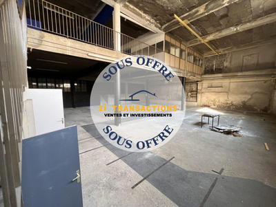 Local d'activités - 729 m²