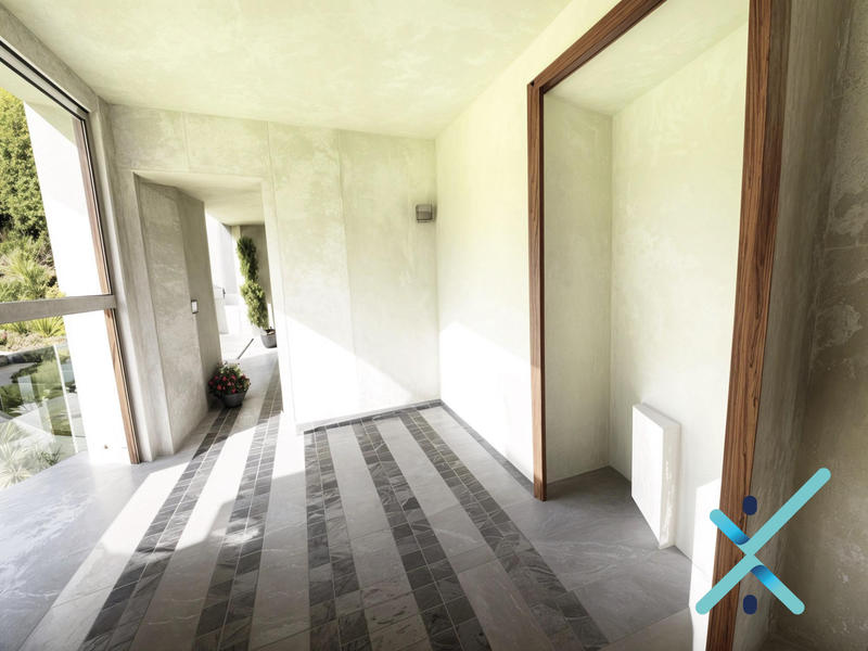 Maison contemporaine - 252 m² - 11 pièces