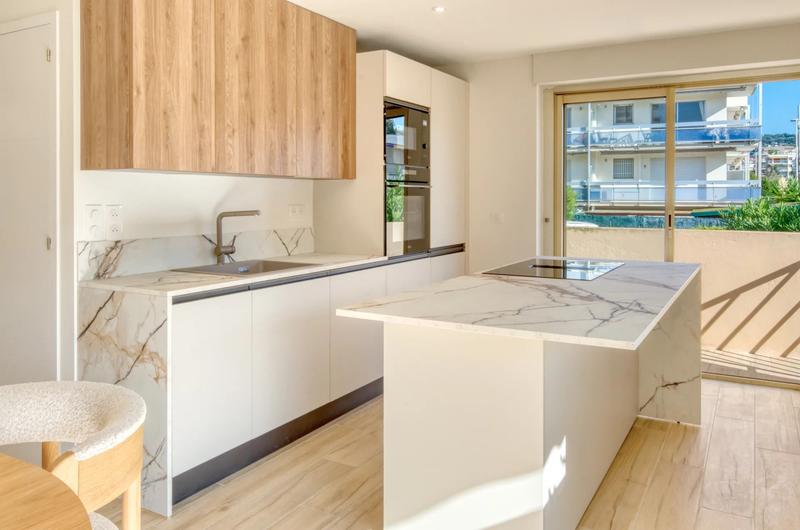 Appartement - 95 m² - 4 pièces