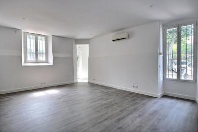 Appartement - 60 m² - 2 pièces