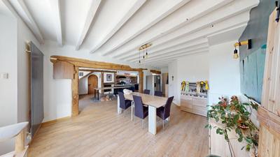 Maison - 570 m² - 15 pièces