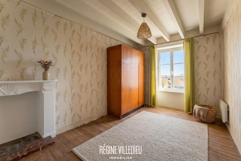 Maison - 143 m² - 6 pièces