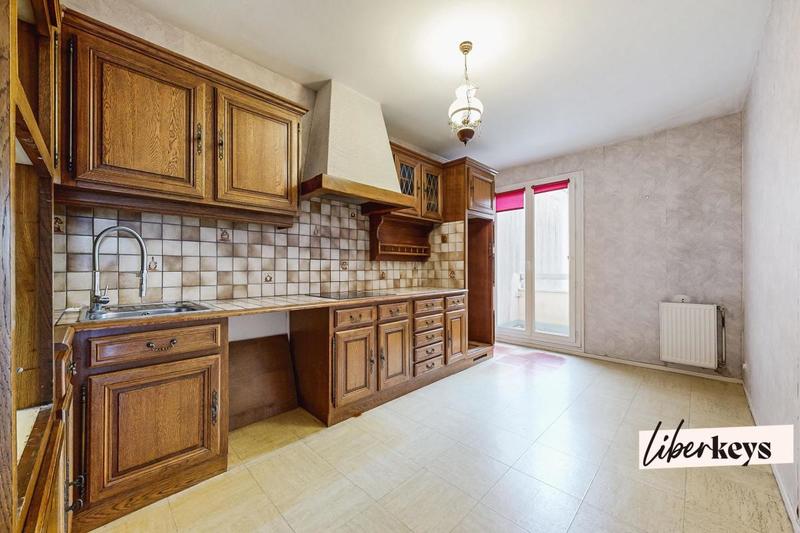 Appartement - 85 m² - 3 pièces