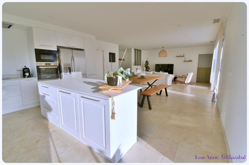 Villa - 130 m² - 4 pièces