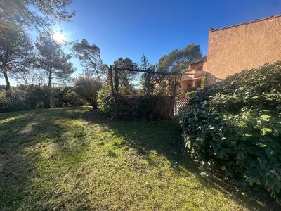 Maison traditionnelle - 268 m² - 9 pièces