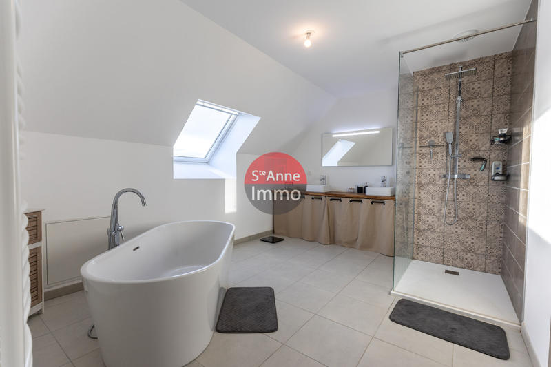 Maison - 103 m² - 4 pièces